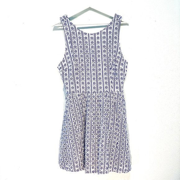 Asos Fit & Flare Summer Eyelet Dress with Gingham Circle Embroidery - Picture 3 of 10